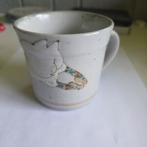 Vintage Highland Stoneware Scotland Painted Whimsical Flying Hen Chicken Mug Cup